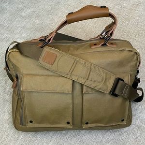 Men's Shoulder Messenger Bag Tan Vegan Leather